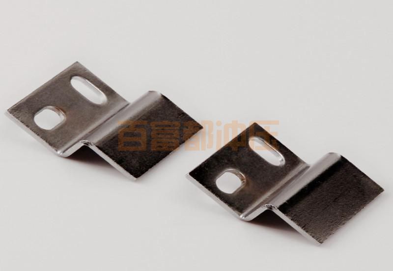 五金沖壓件選材的注意事項(xiàng)有哪些?