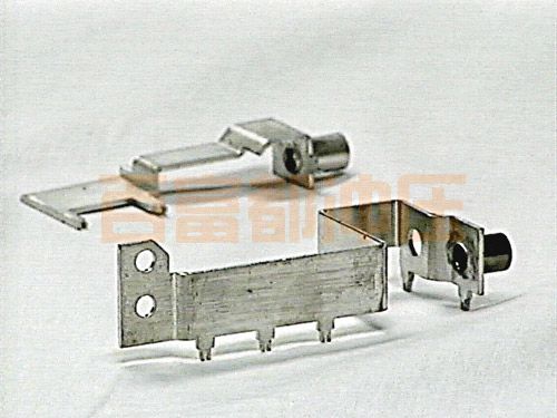 電子工業(yè)用電氣支架的金屬?zèng)_壓